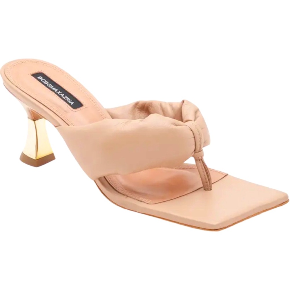 BCBGMAXAZRIA Women’s Fiona Square Toe Thong Strap Sandal Palomino